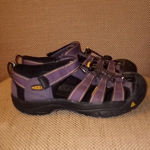 Keen Kids Waterproof Outdoor Newport Sandals Shoes Purple/Yellow Size 4